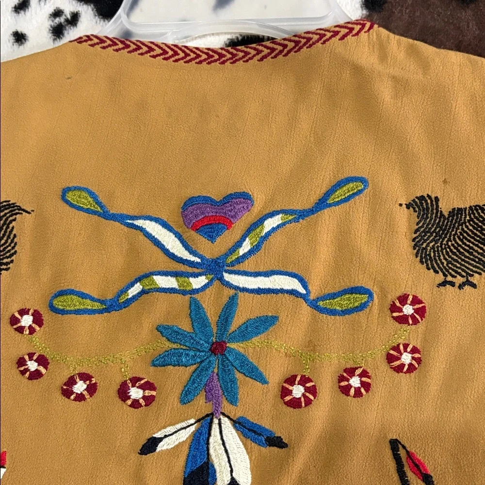 Double D Ranch Vintage Tan Vest with Embroidery; Size M - Picture 6 of 14